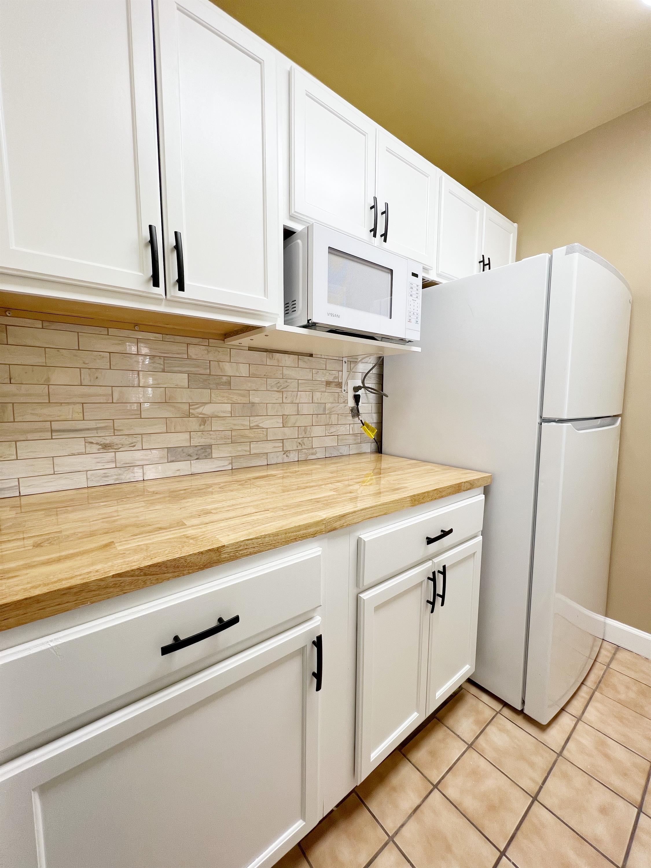 1021 Arlington Blvd, E-916